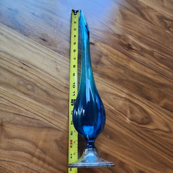 Vtg Empire Aqua/Blue Glass 18" Swung vase with Sterling Weighted base Rare - Picture 12 of 12